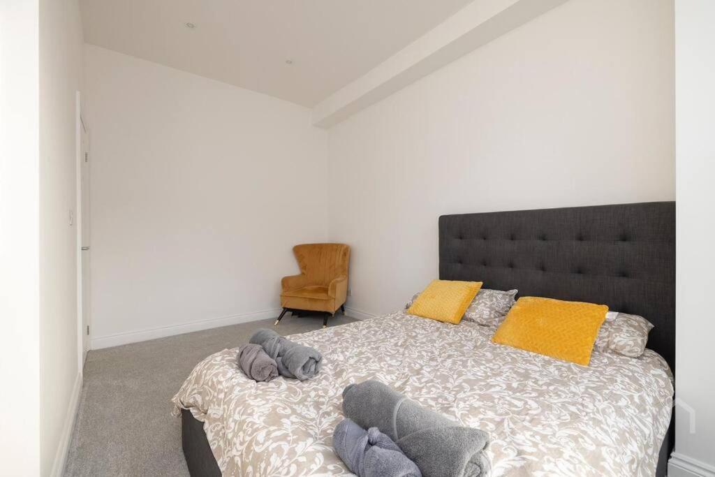 2 Bed Flat -Zone 1-4 London Daire Thornton Heath Dış mekan fotoğraf